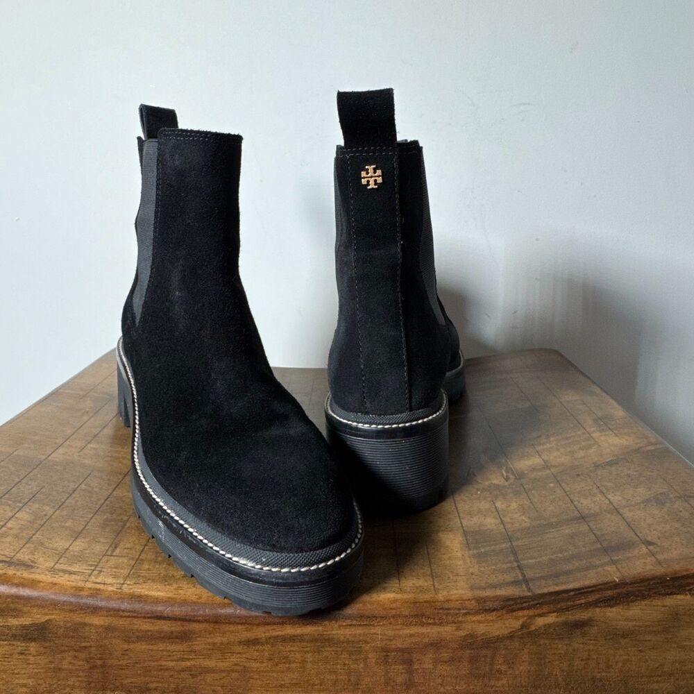 Tory Burch Chelsea Boots Black Suede Lug Sole Ankle Boots Size 9.5 Pull On Platf